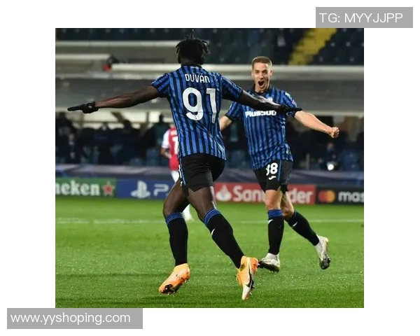 欧冠新型足球内置智能芯片实现射门数据实时追踪技术革新