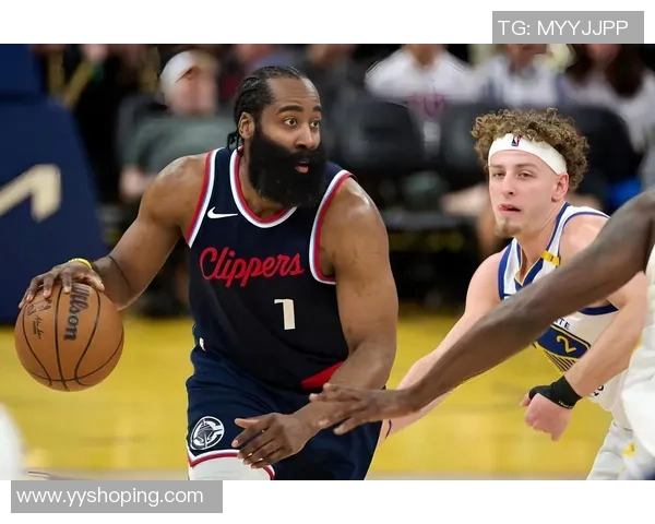 掘金与独行侠激战正酣NBA赛场精彩瞬间回顾与分析