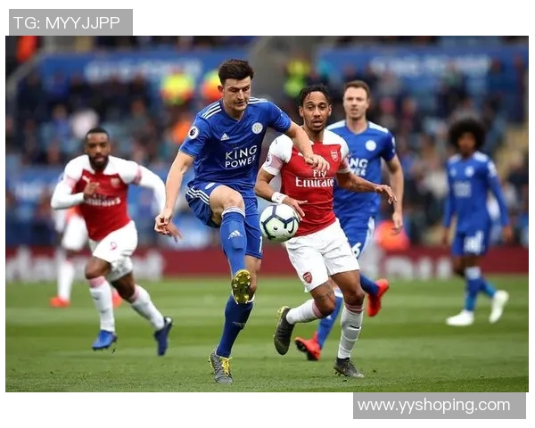 拉齐奥队与帕尔马队激战正酣谁将赢得这场意甲巅峰对决 拉齐奥队与帕尔马队激战正酣谁将赢得这场意甲巅峰对决